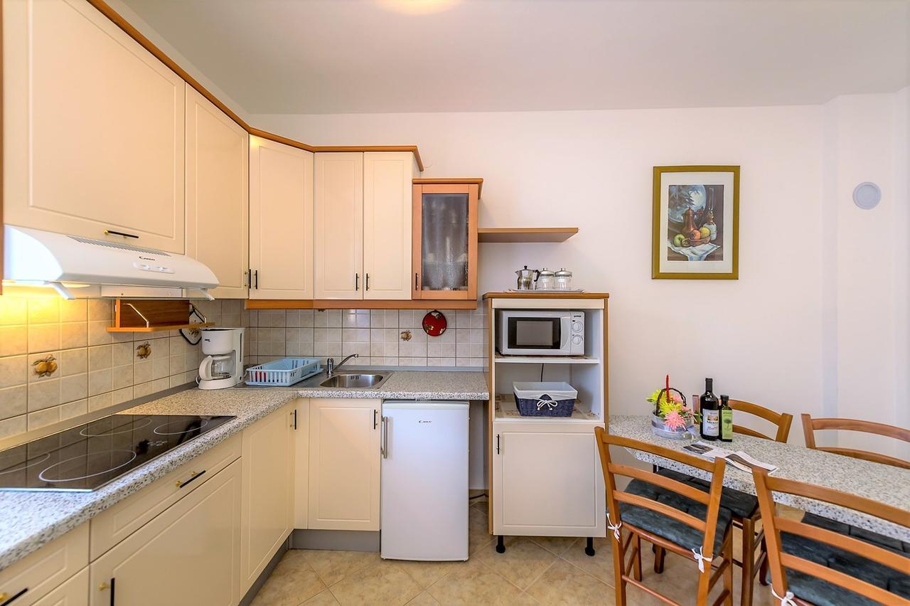 Villa Valtrazza Tar-Vabriga Room photo