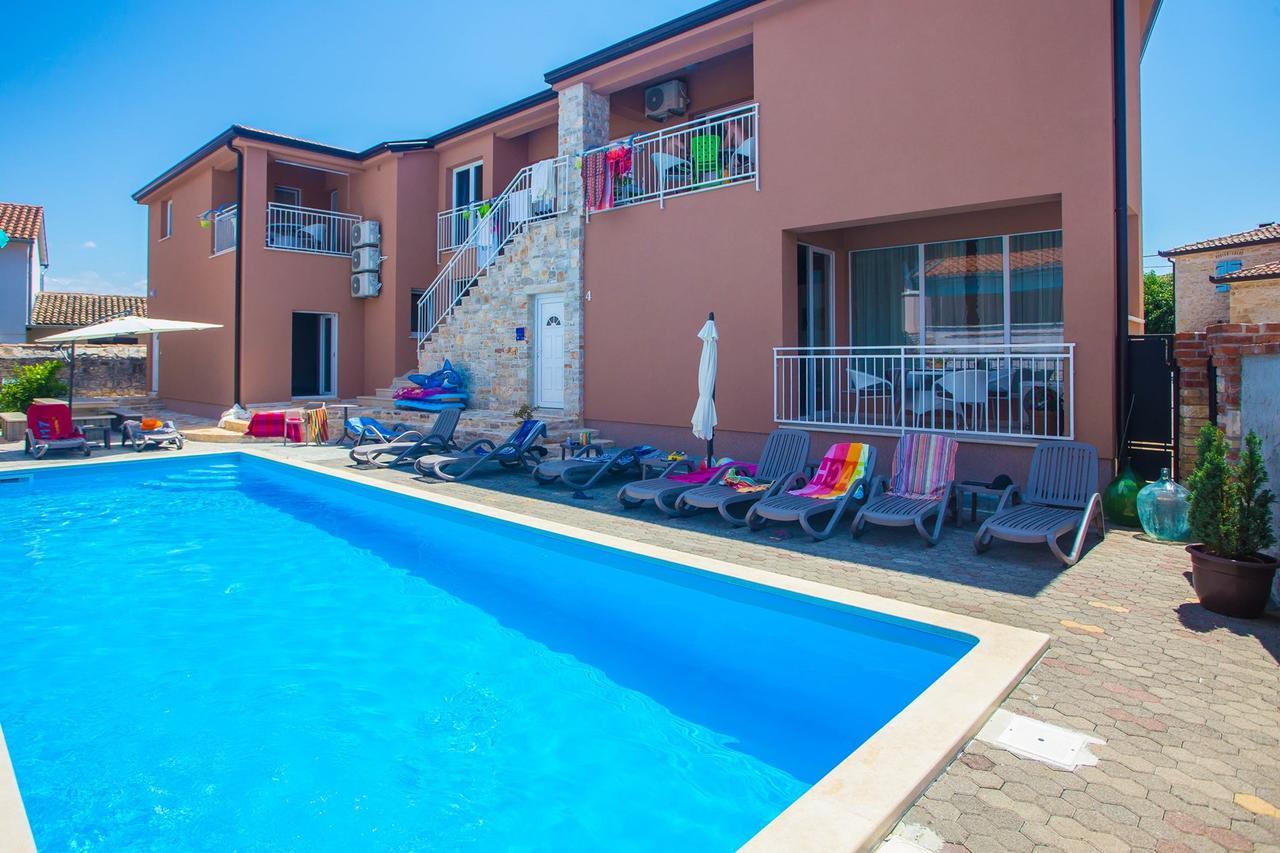 Villa Valtrazza Tar-Vabriga Exterior photo
