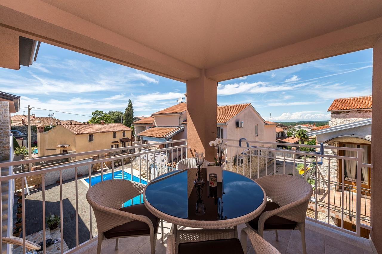 Villa Valtrazza Tar-Vabriga Exterior photo